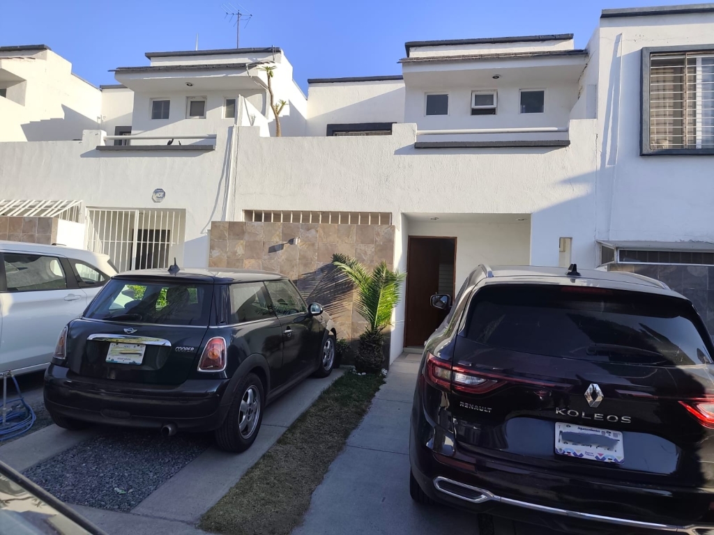 WhatsApp Image 2026-03-26 at 10.11.18 AM