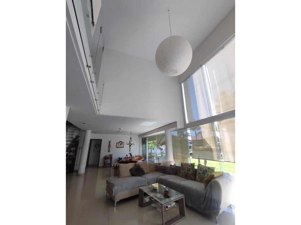 WhatsApp Image 2025-11-14 at 7.02.59 AM