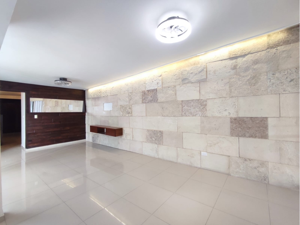 WhatsApp Image 2025-12-04 at 1.22.27 PM (1)