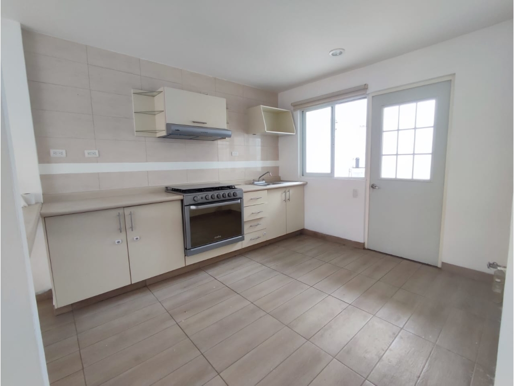 WhatsApp Image 2025-12-08 at 11.35.42 AM (2)